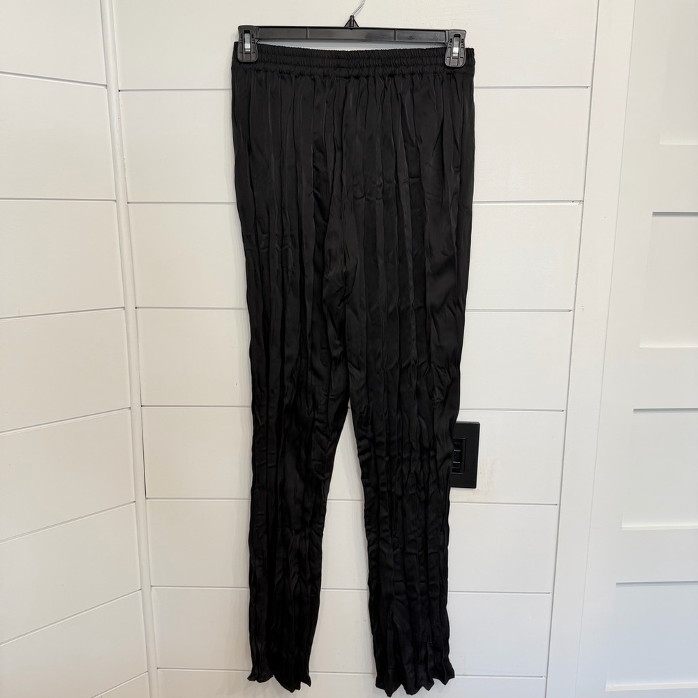 Boa because of Alice Black Pleated silky Pull On Pants Size Medium 23751 - Picture 5 of 12